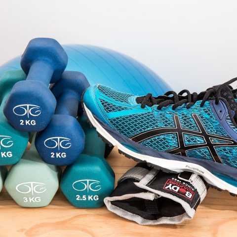 Zdjęcie: Trening dla długowieczności: jak w jednym tygodniu połączyć zone 2 cardio i siłę