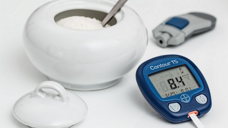 Zdjęcie: CGM i dieta: popraw insulinowrażliwość bez lekarza